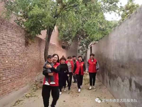 “九九重阳节 浓浓孝老情”爱心孝老包发放志愿服务活动第二站走进李亲顾镇 “九九重阳节 浓浓孝老情”爱心孝老包发放志愿服务活动第二站走进李亲顾镇
